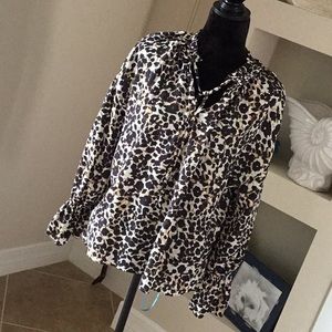 Sanctuary leopard print flowy blouse size L NWT